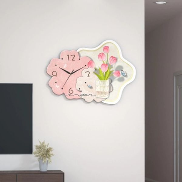 นาฬิกาติดผังรูปดอกไม้