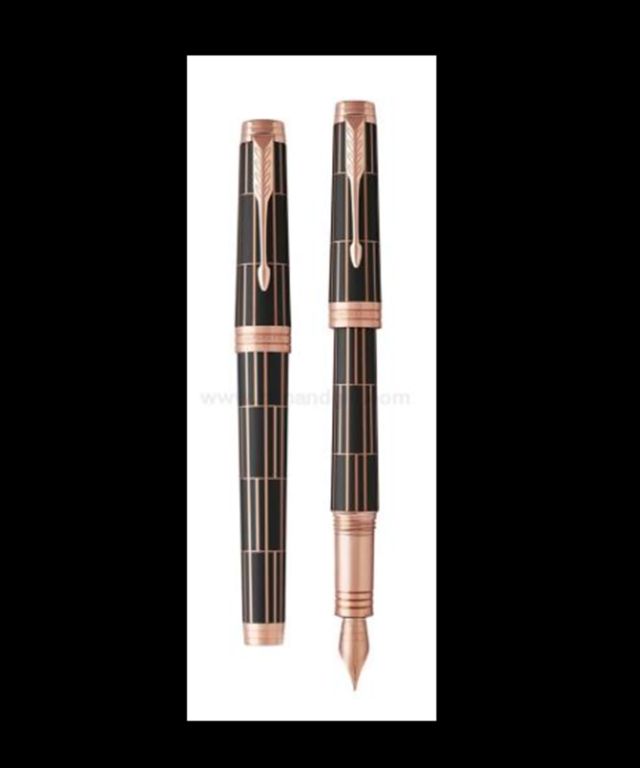 Parker Premier Luxury Brown Fountain Pen Medium Nib Pink Gold Trim PGT
